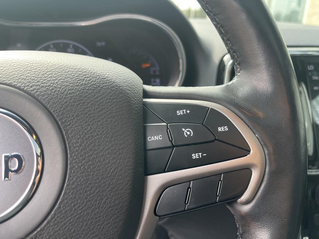 used 2021 Jeep Grand Cherokee car, priced at $28,036