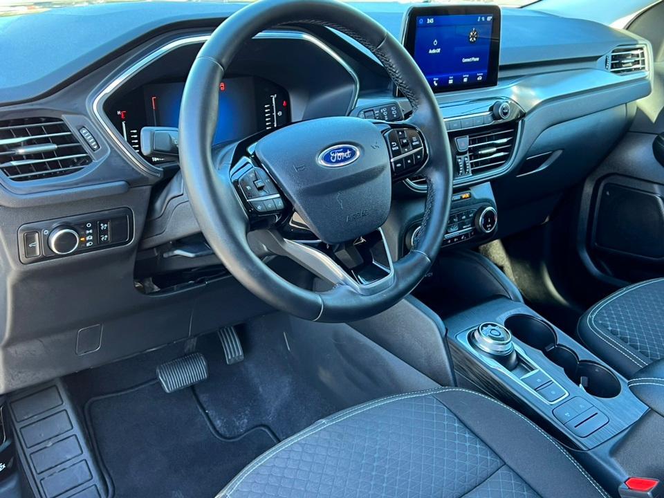 used 2023 Ford Escape car, priced at $22,500