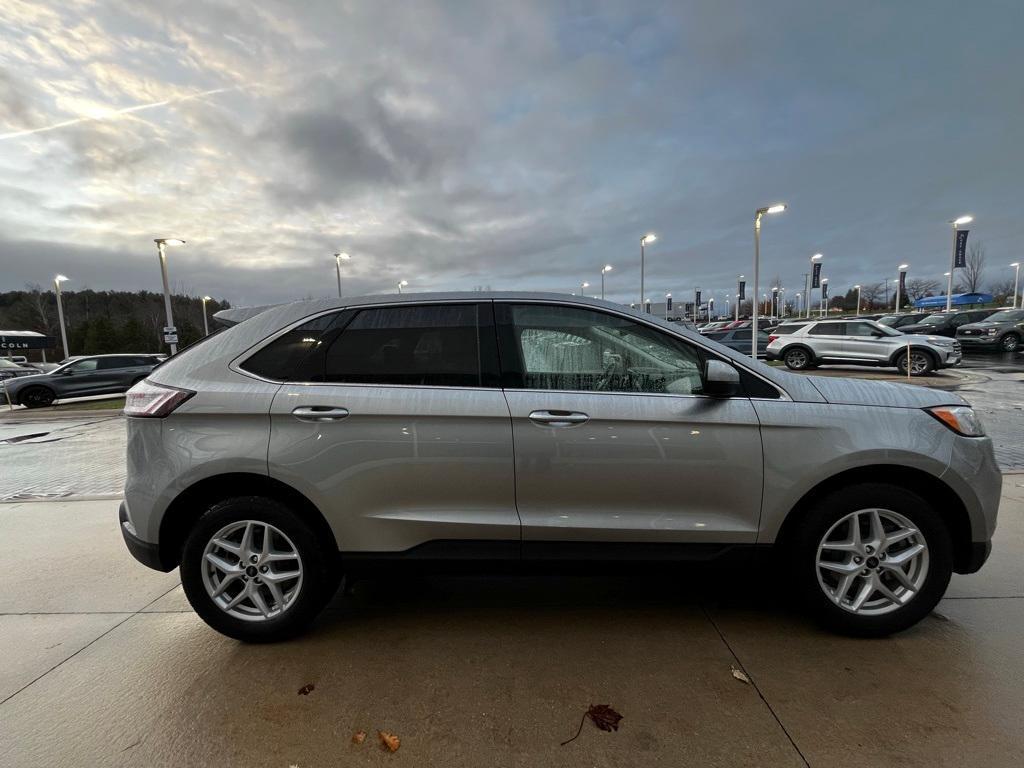 used 2021 Ford Edge car, priced at $25,179