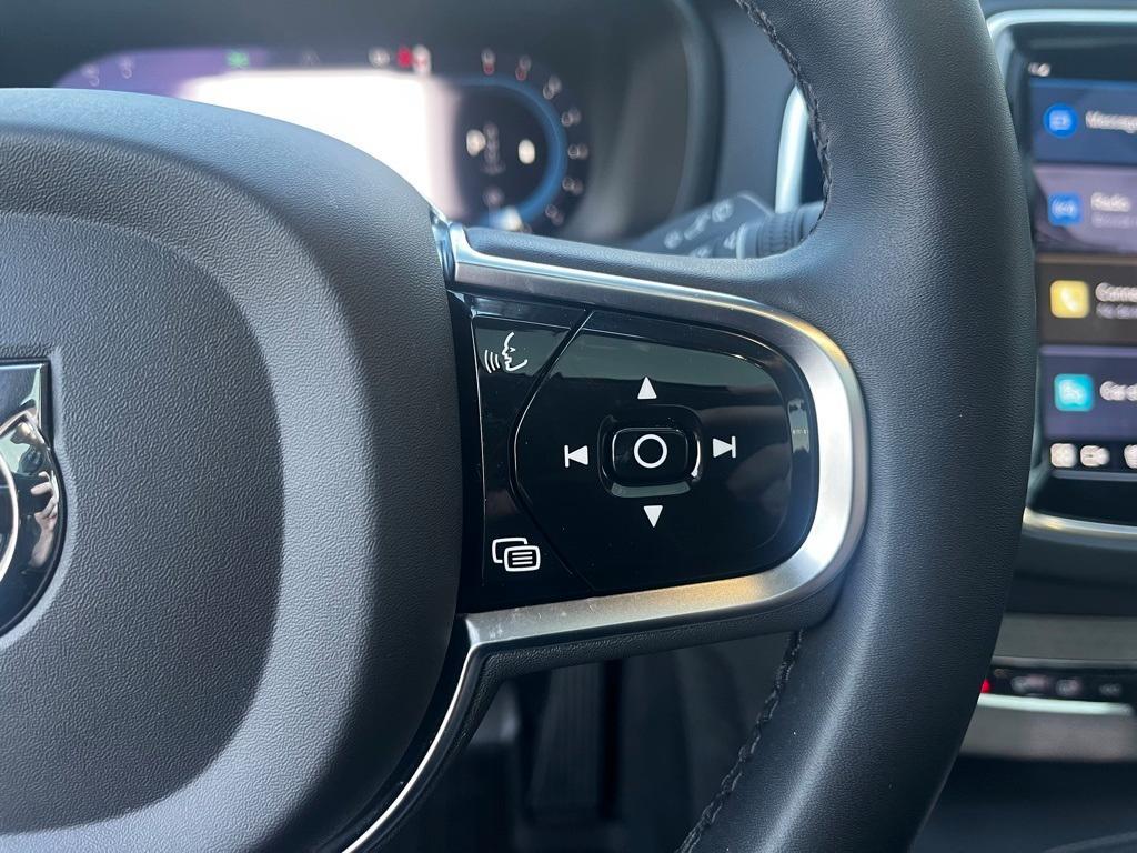 used 2023 Volvo XC90 car, priced at $51,697