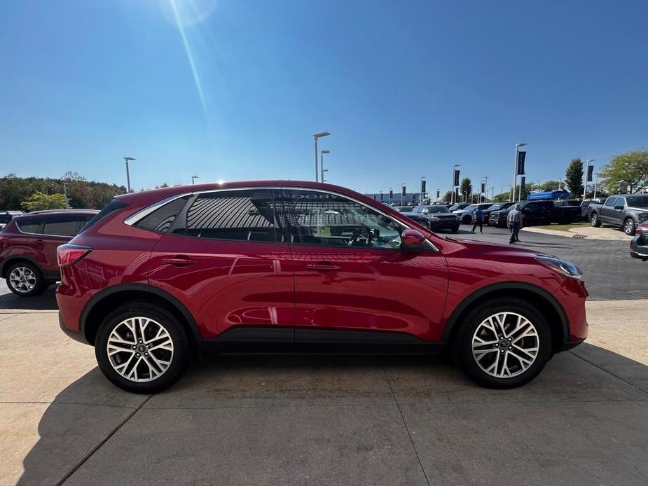 used 2022 Ford Escape car, priced at $23,148