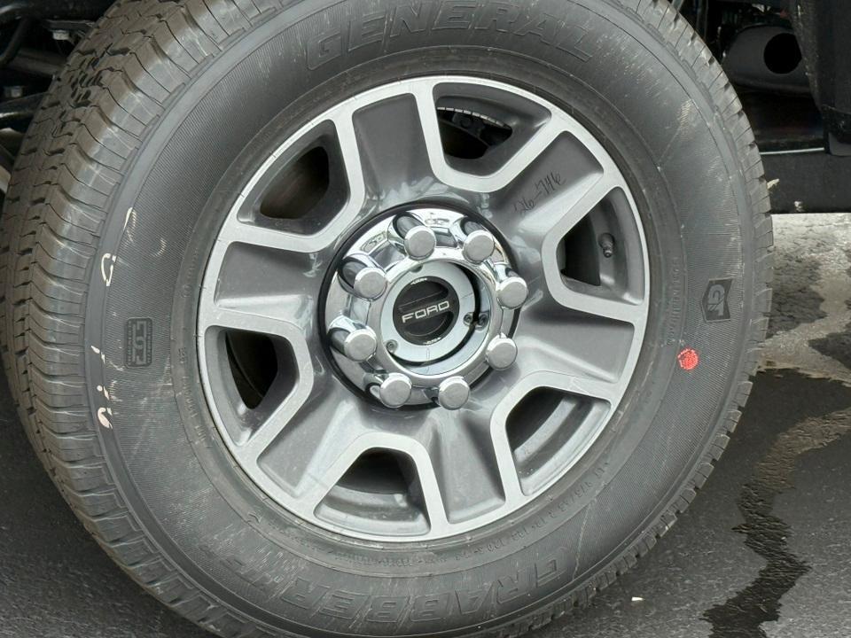 new 2025 Ford F-350 car, priced at $58,075