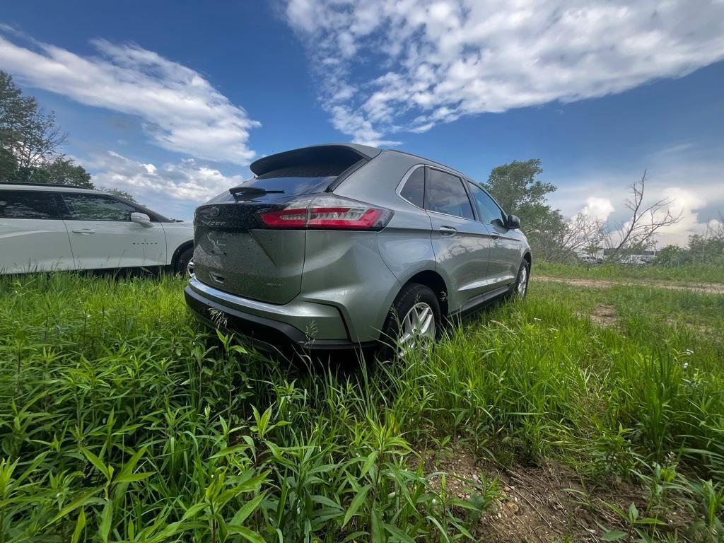 used 2022 Ford Edge car, priced at $25,844