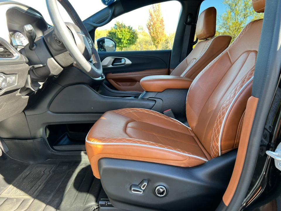 used 2024 Chrysler Pacifica car, priced at $46,000