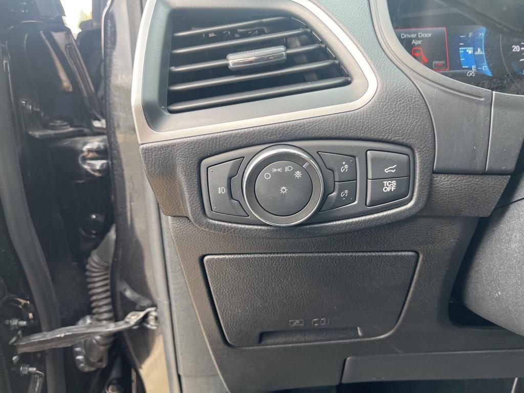used 2022 Ford Edge car, priced at $26,883