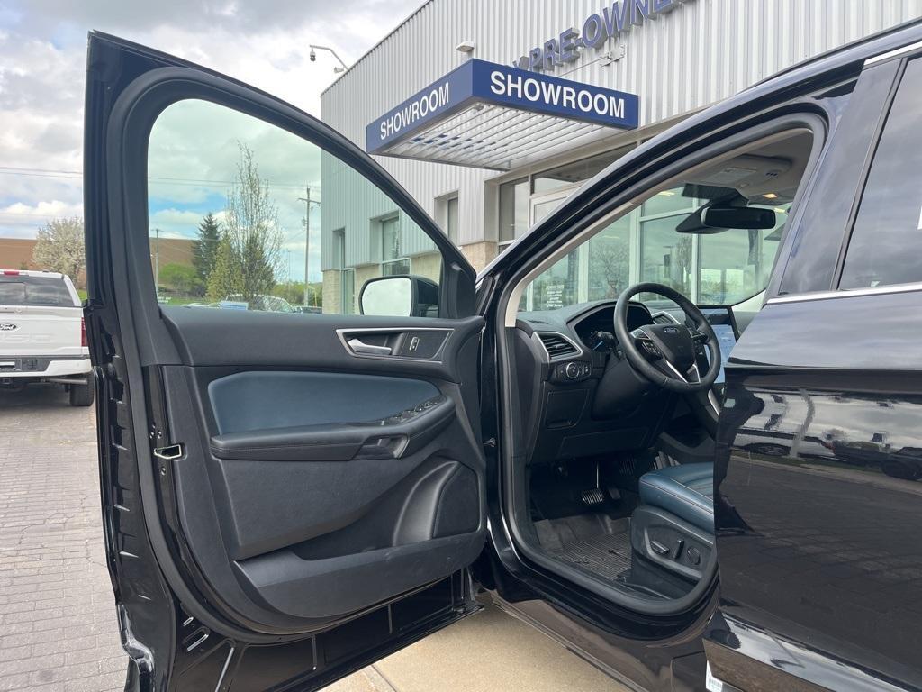 used 2022 Ford Edge car, priced at $26,883