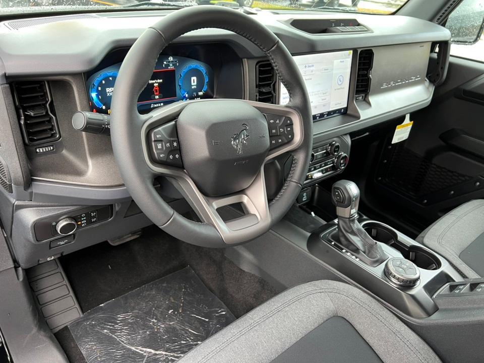 new 2025 Ford Bronco car, priced at $47,366