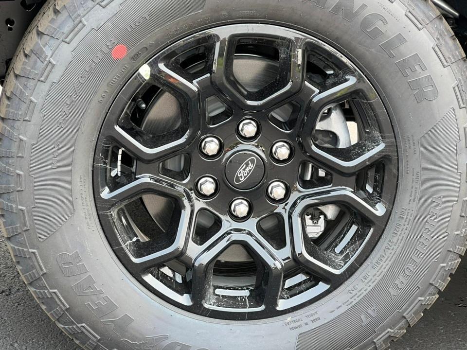 new 2025 Ford F-150 car, priced at $59,558