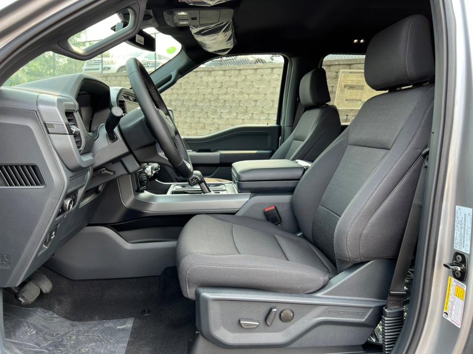 new 2025 Ford F-150 car, priced at $59,558