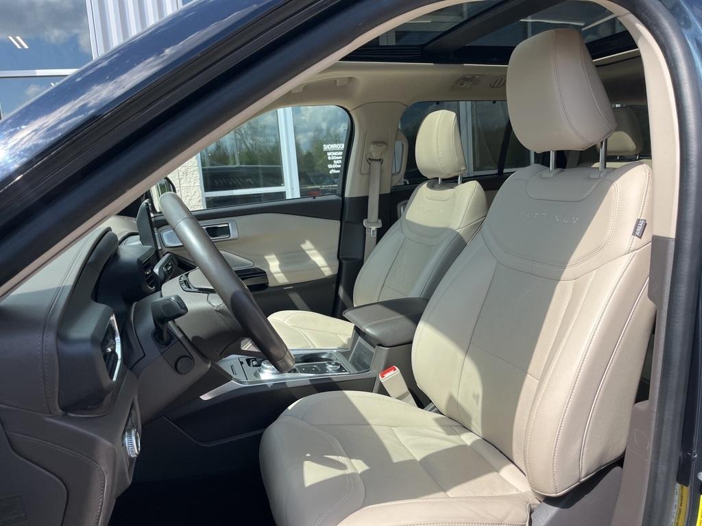 used 2022 Ford Explorer car, priced at $39,102