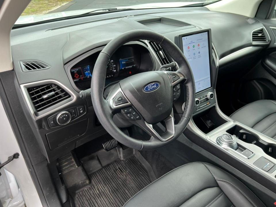 used 2022 Ford Edge car, priced at $28,418