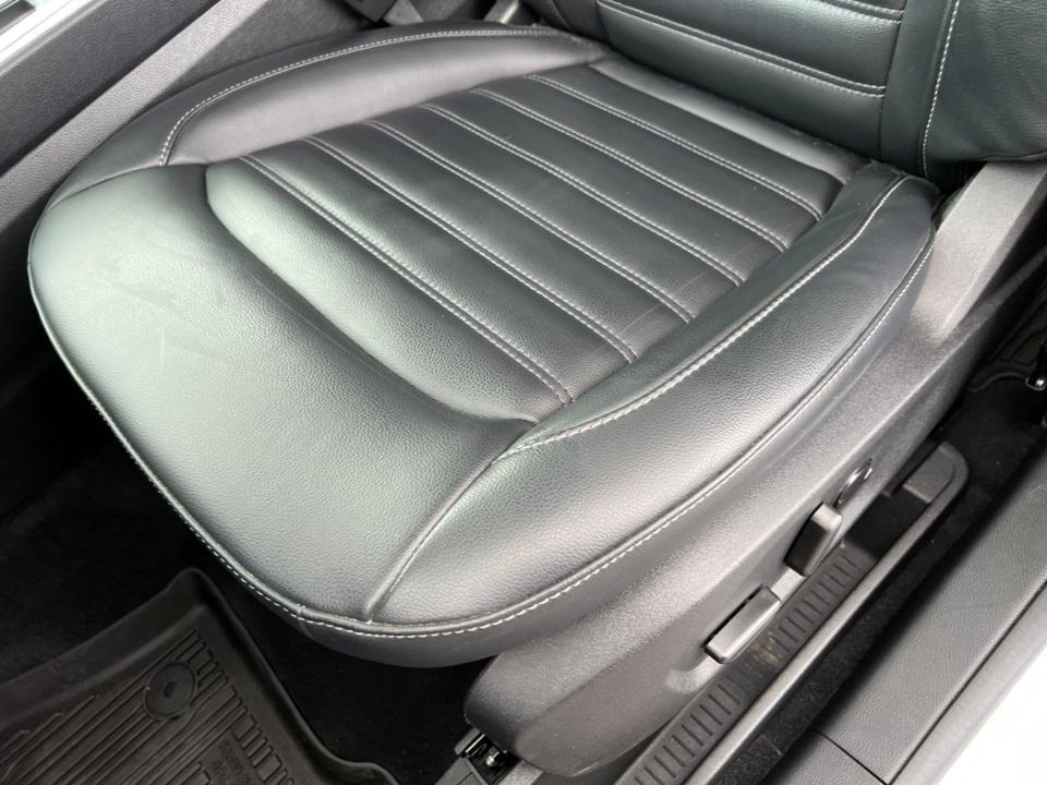 used 2022 Ford Edge car, priced at $28,418