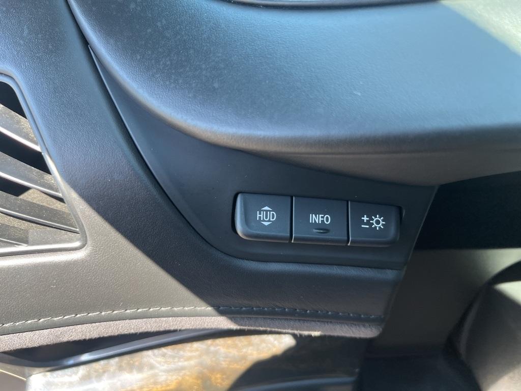 used 2019 Cadillac Escalade ESV car, priced at $33,808