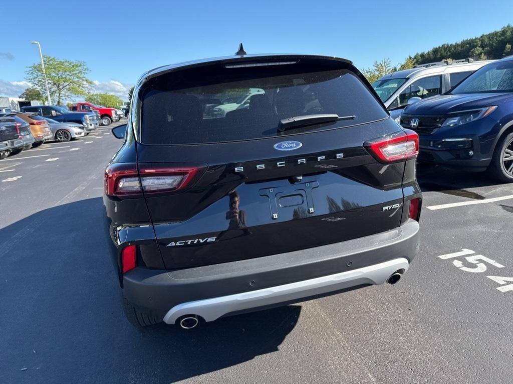 used 2023 Ford Escape car, priced at $26,200