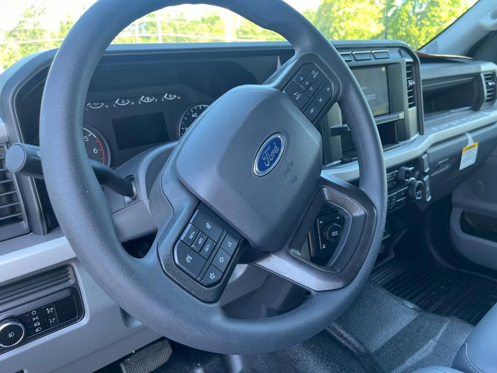 new 2023 Ford F-250 car, priced at $65,294