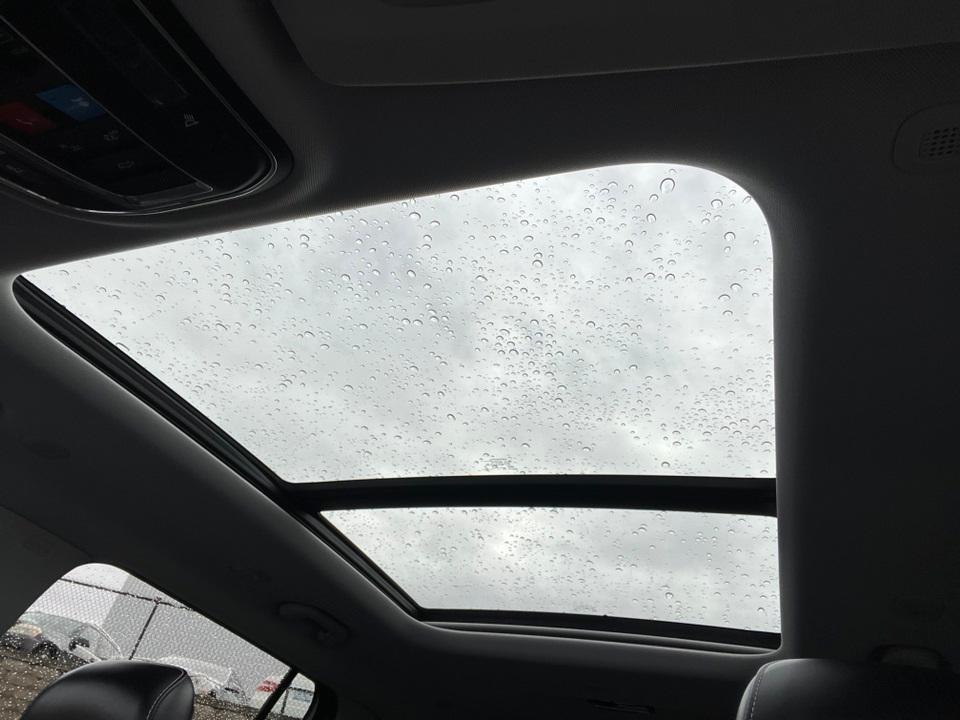 used 2022 Jeep Grand Cherokee L car, priced at $28,238