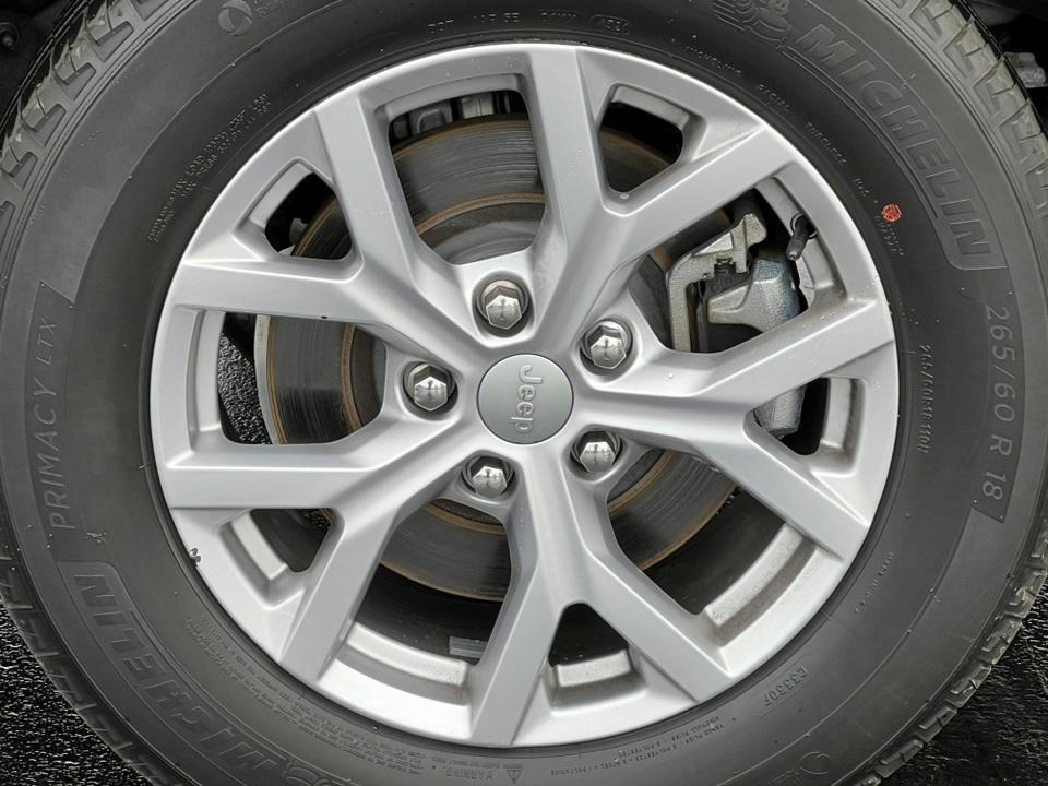 used 2022 Jeep Grand Cherokee L car, priced at $28,238