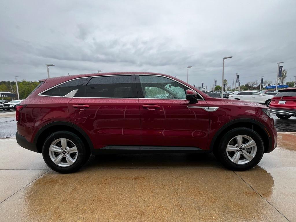 used 2022 Kia Sorento car, priced at $23,934