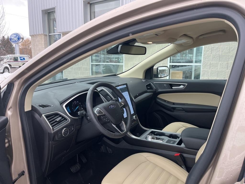 used 2021 Ford Edge car, priced at $24,857