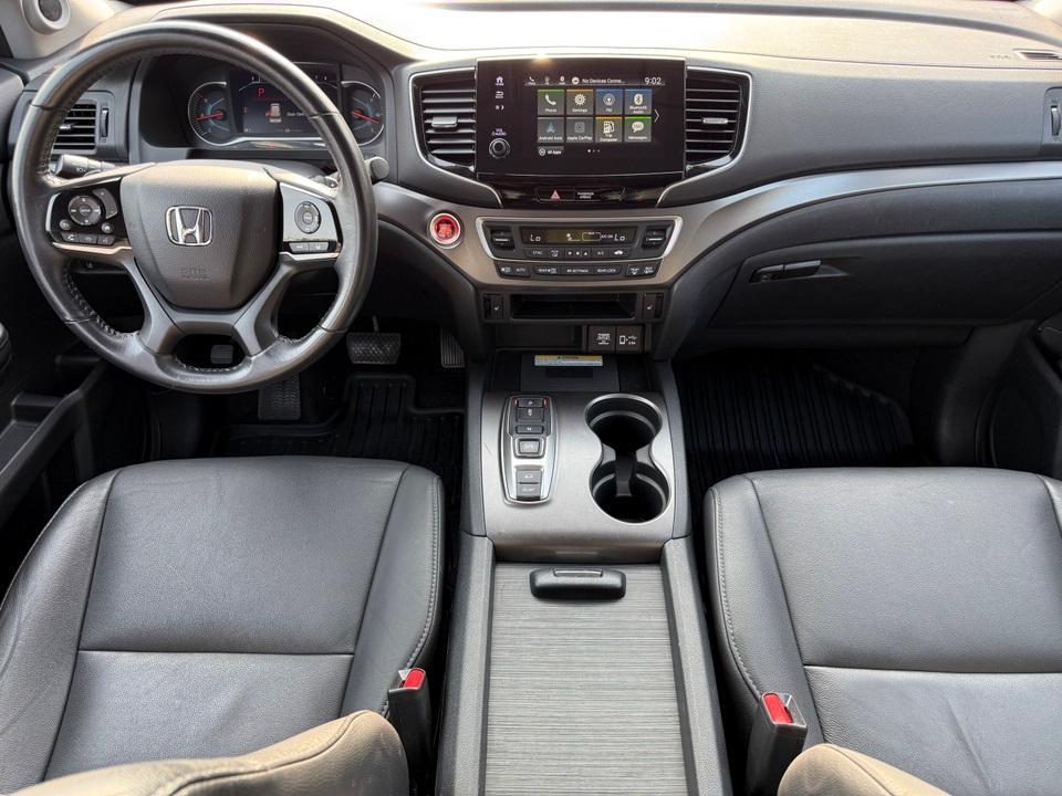 used 2022 Honda Pilot car, priced at $34,247