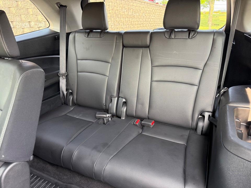 used 2022 Honda Pilot car, priced at $34,247