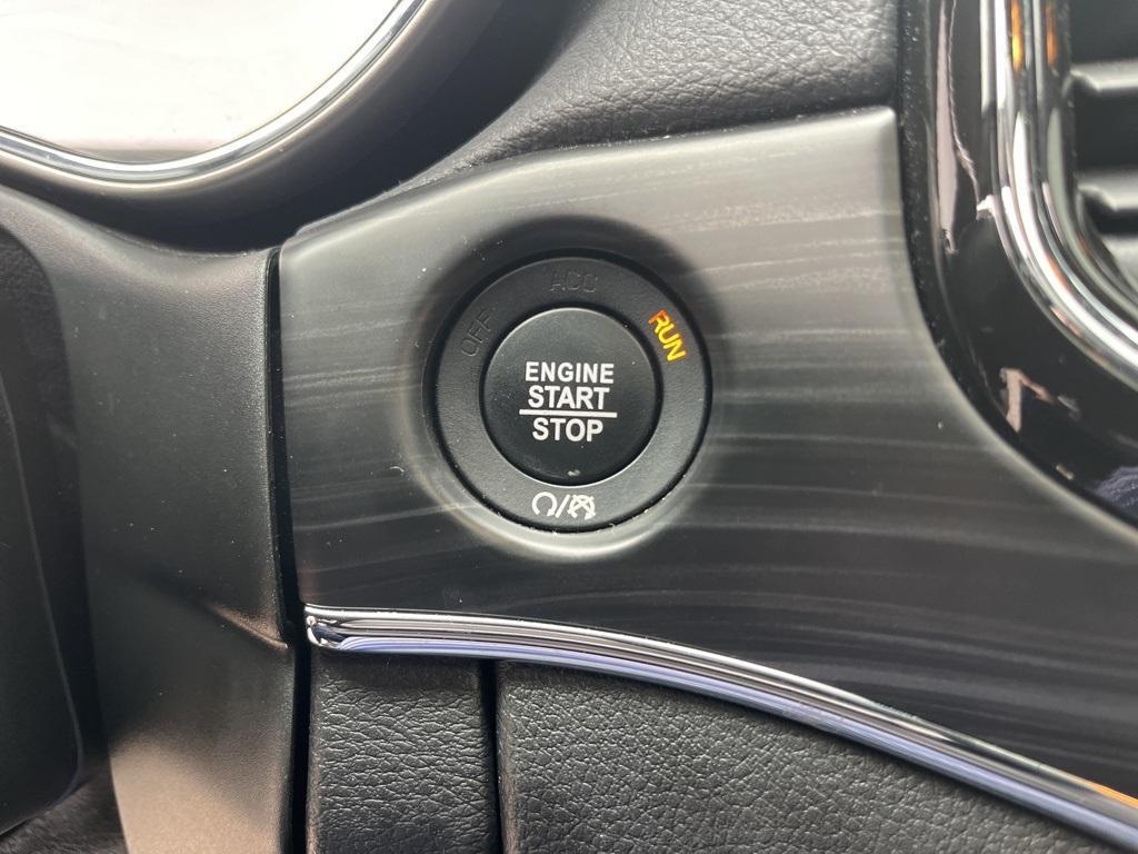 used 2022 Jeep Grand Cherokee WK car, priced at $28,539