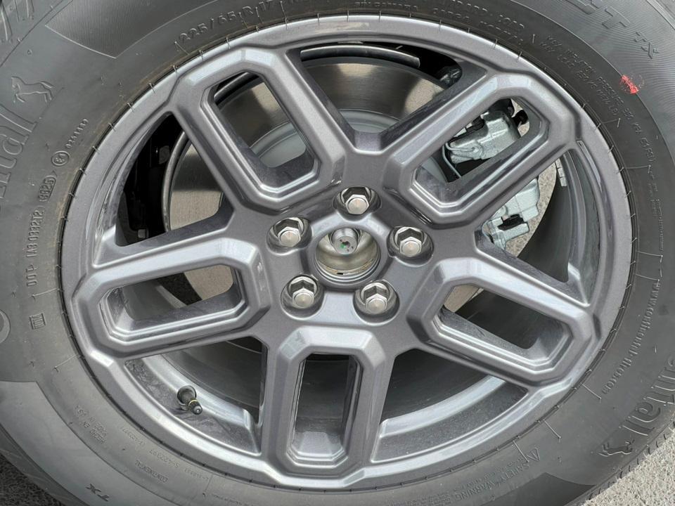new 2025 Ford Bronco Sport car, priced at $35,362