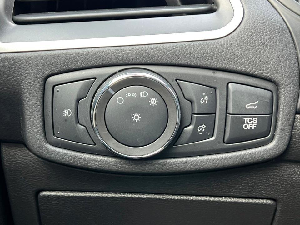 used 2022 Ford Edge car, priced at $24,719