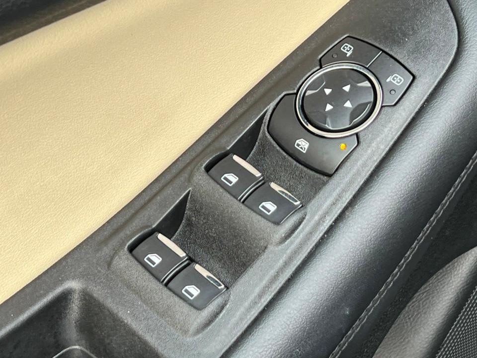 used 2022 Ford Edge car, priced at $24,719