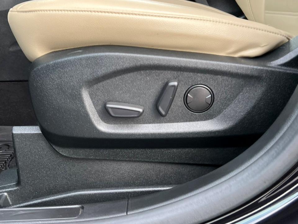 used 2022 Ford Edge car, priced at $24,719