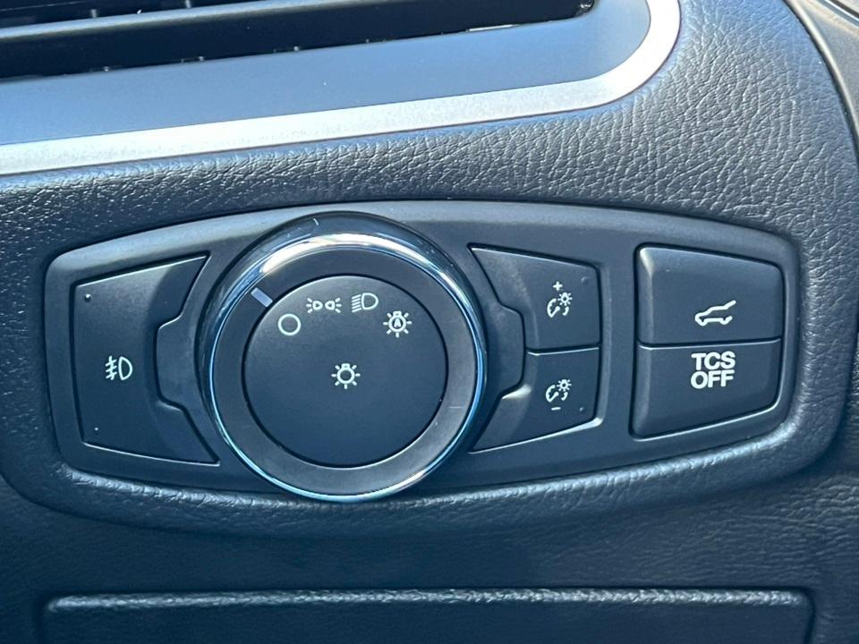 used 2022 Ford Edge car, priced at $23,292