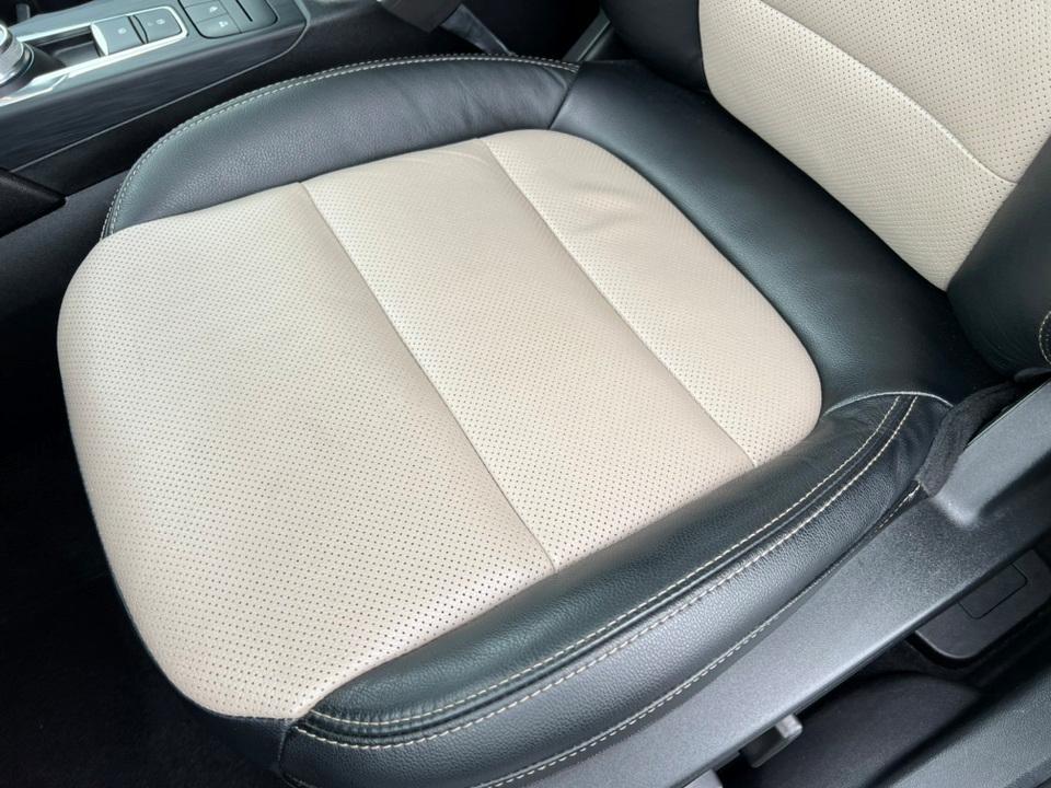 used 2022 Ford Escape car, priced at $27,150
