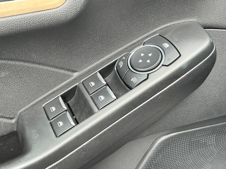 used 2022 Ford Escape car, priced at $27,150