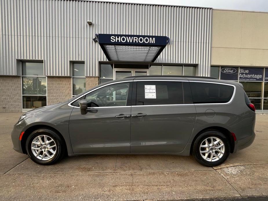 used 2022 Chrysler Pacifica car, priced at $23,000