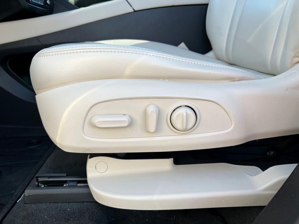 used 2022 Buick Enclave car, priced at $32,262