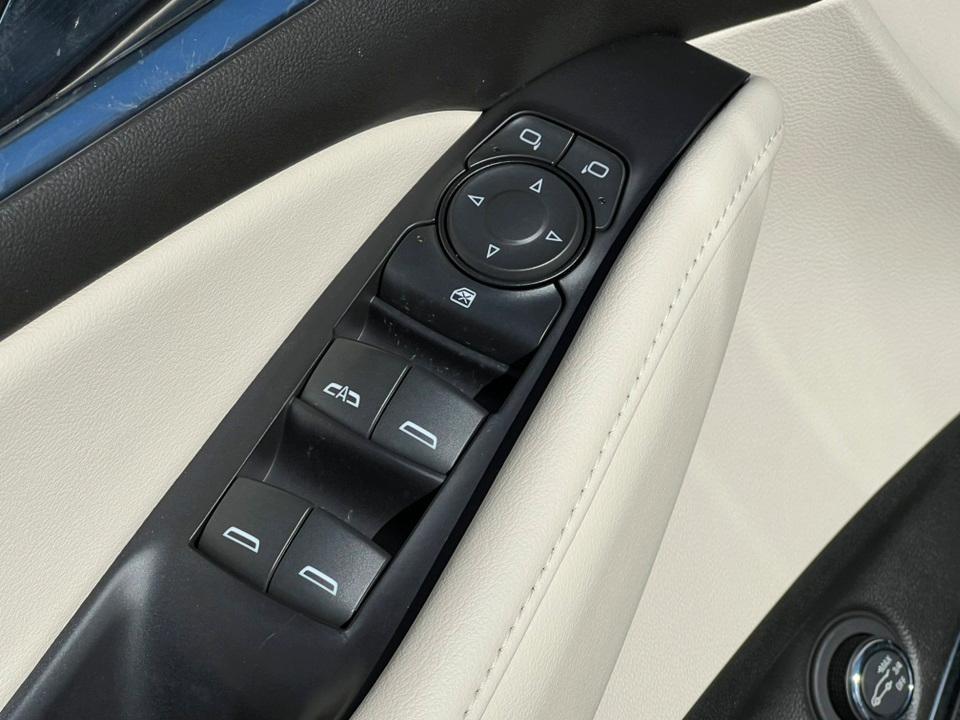 used 2022 Buick Enclave car, priced at $32,262