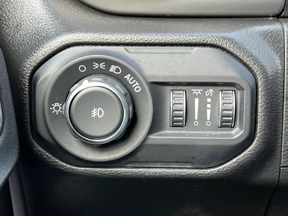 used 2022 Jeep Wrangler Unlimited car, priced at $36,399