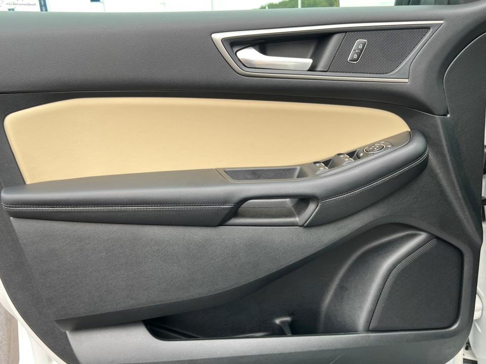used 2022 Ford Edge car, priced at $26,302