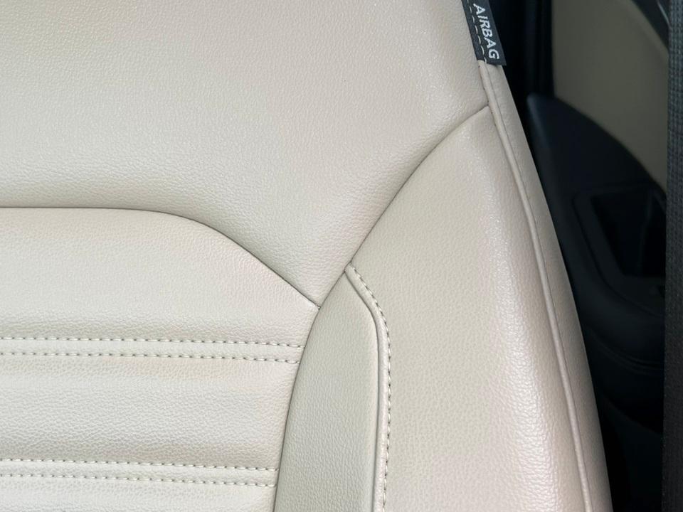 used 2022 Ford Edge car, priced at $26,302