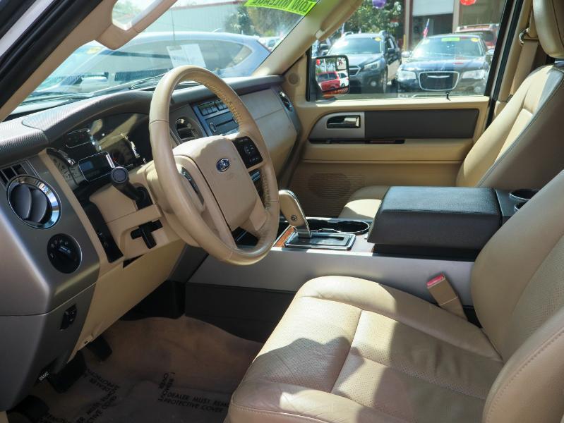 used 2013 Ford Expedition car, priced at $15,880