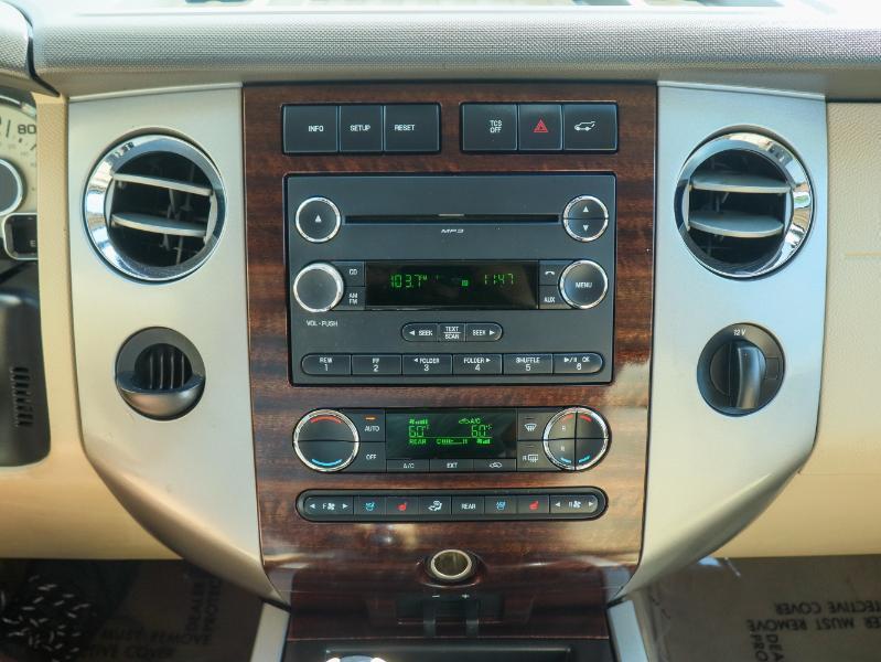 used 2013 Ford Expedition car, priced at $15,880