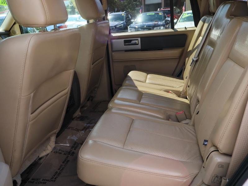 used 2013 Ford Expedition car, priced at $15,880