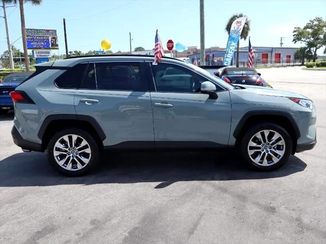 used 2020 Toyota RAV4 car, priced at $27,995