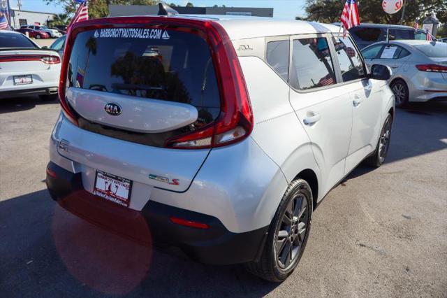 used 2021 Kia Soul car, priced at $14,995