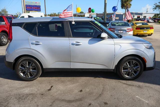 used 2021 Kia Soul car, priced at $14,995