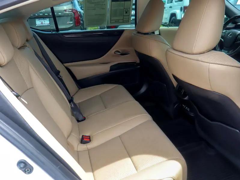 used 2020 Lexus ES 350 car, priced at $27,990
