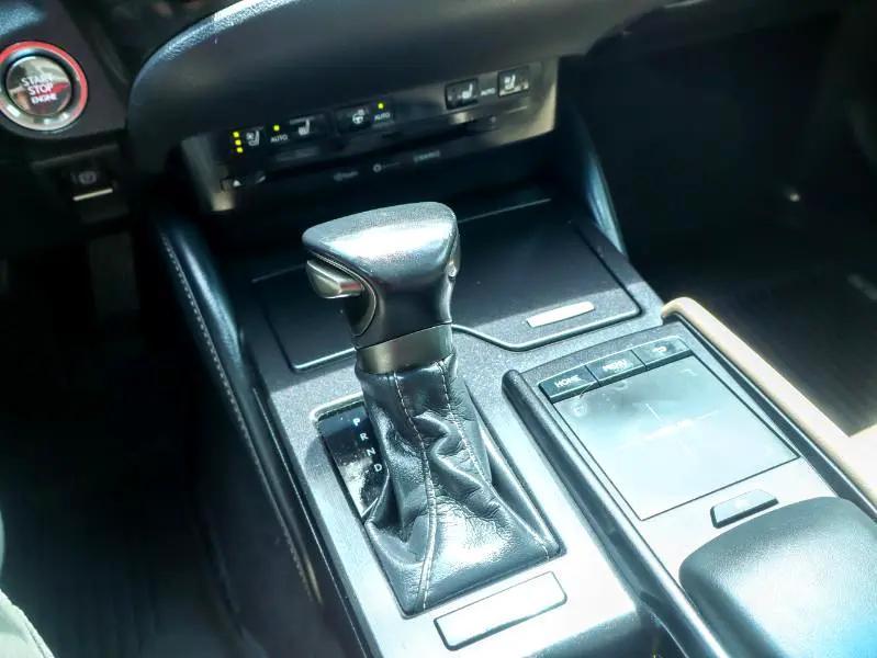 used 2020 Lexus ES 350 car, priced at $27,990