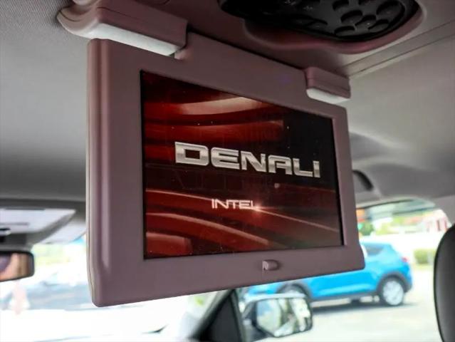 used 2016 GMC Yukon XL car, priced at $29,888