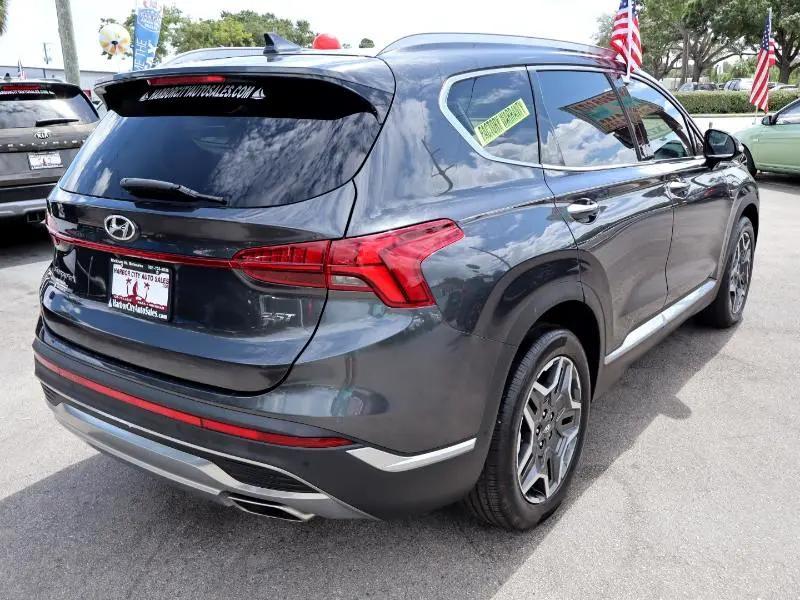 used 2021 Hyundai Santa Fe car, priced at $24,995
