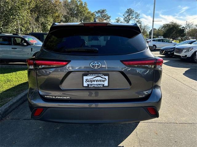 used 2022 Toyota Highlander car, priced at $34,745